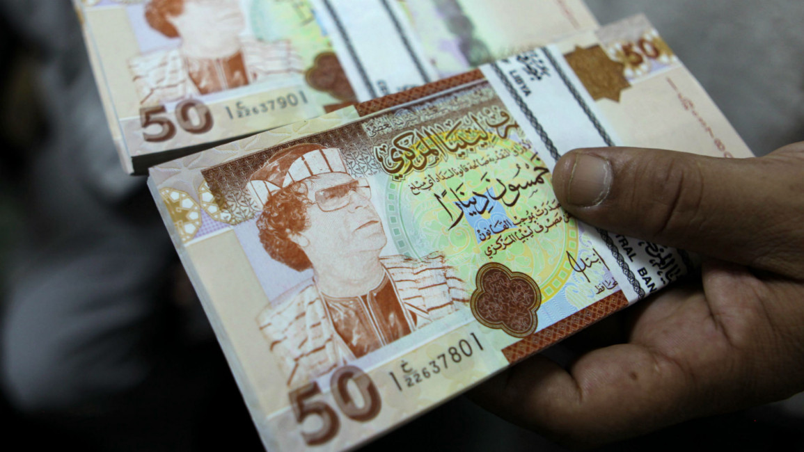 Libya Gaddafi dinar - AFP