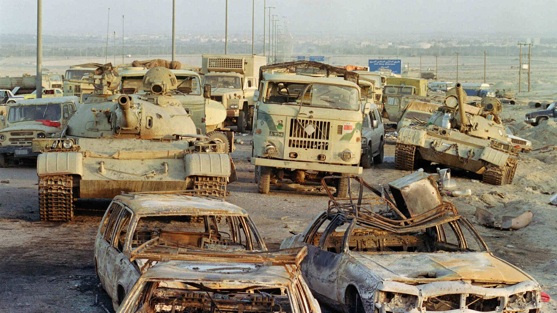 C:\Users\Guest 1\Desktop\bombed convoy iraq 1991.jpg
