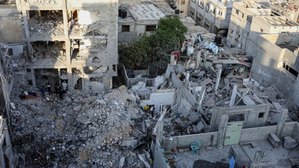 زعماء عرب يطالبون بالسلام بينما تهاجم اسرائيل غزة