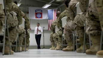 US troops with Carter - baghdad airport