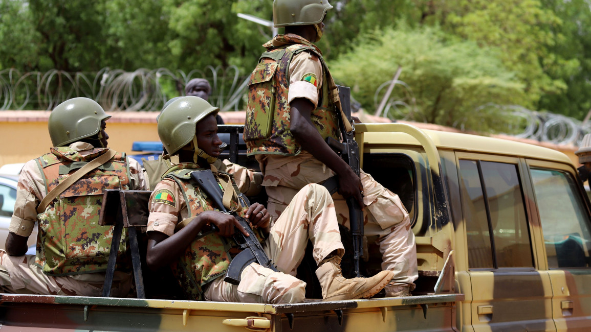 Militants Kill 15 Soldiers, 3 Civilians in Two Mali Attacks
