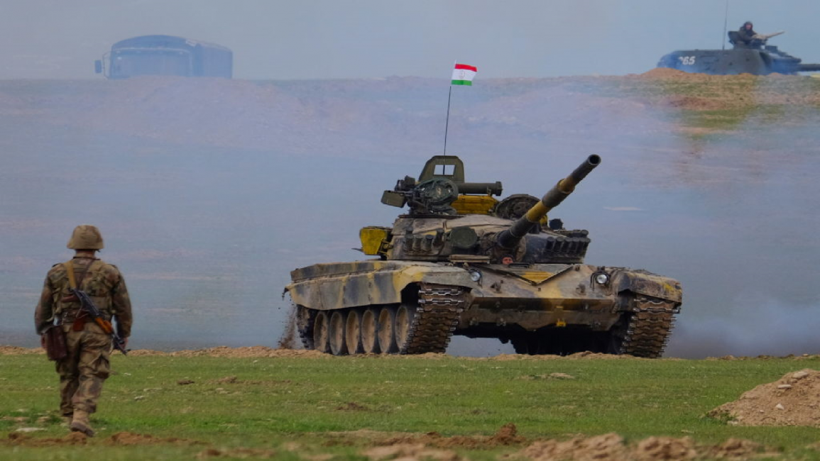 Tanks during joint Russian-Tajik military drill