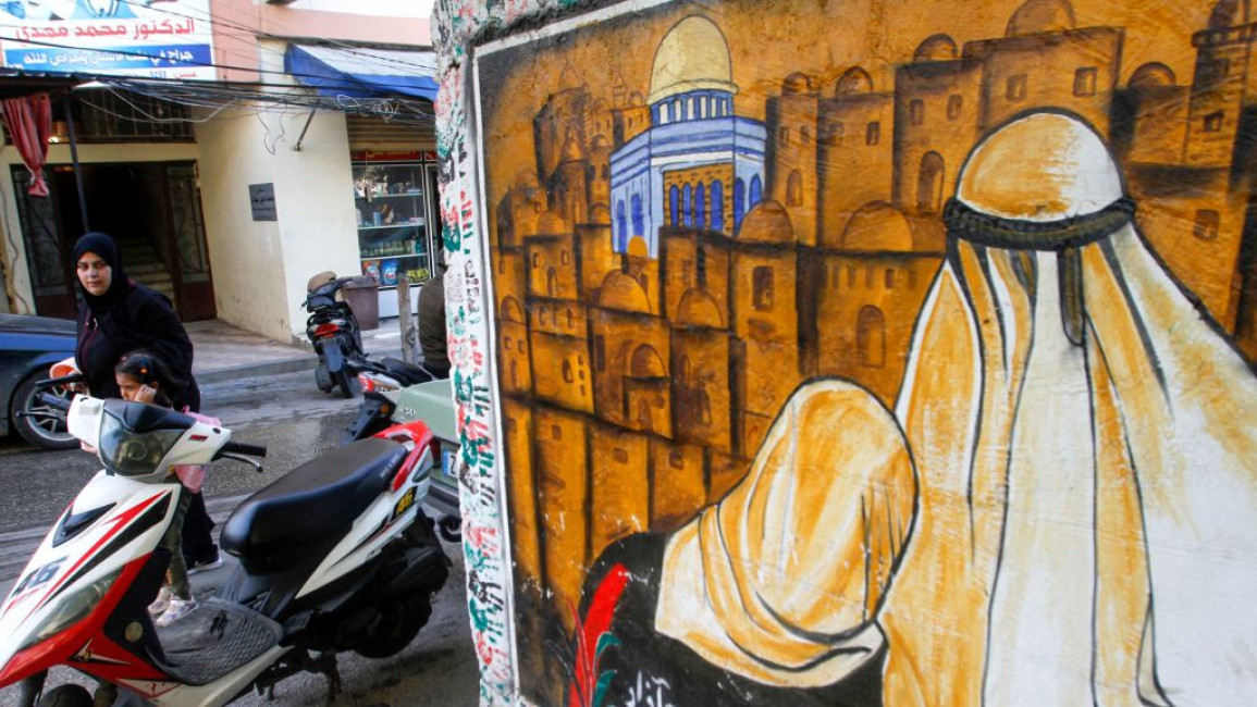 A mural showing Al-Aqsa mosque