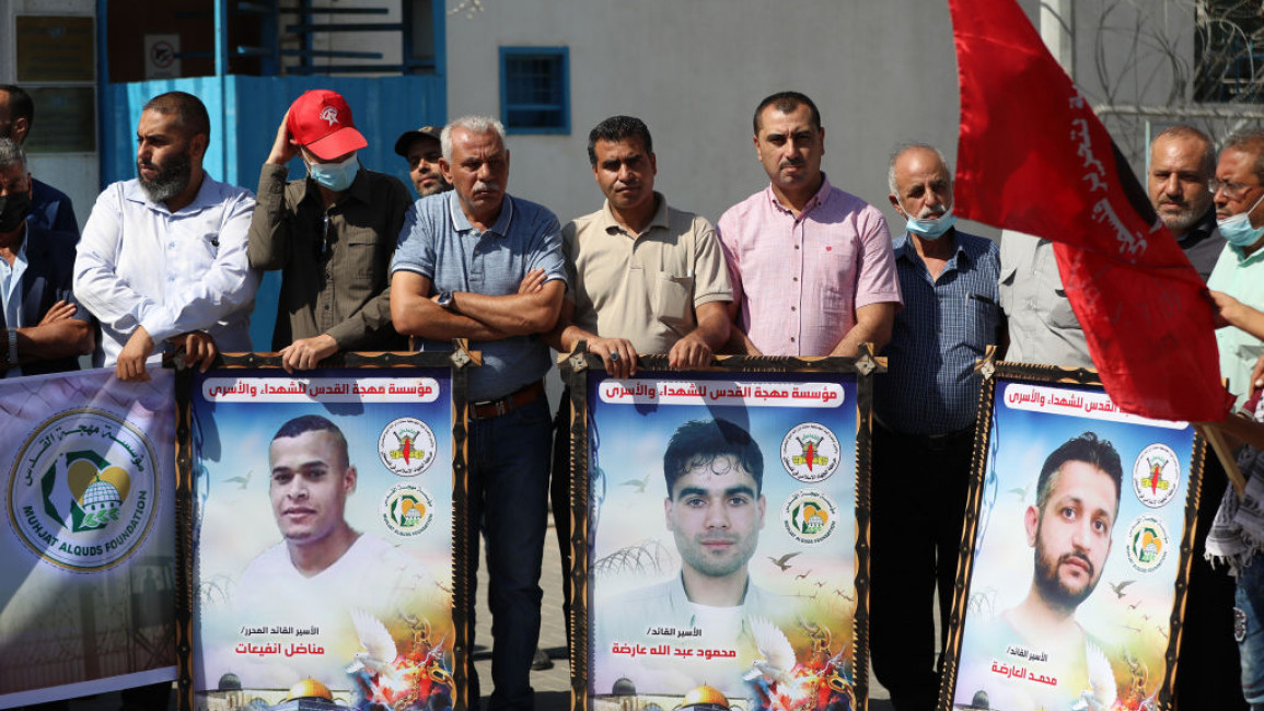 The escaped prisoners were hailed as heroes by Palestinians [Getty]