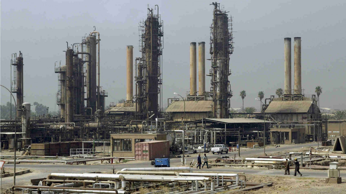 Iraq oil refinery in Adora