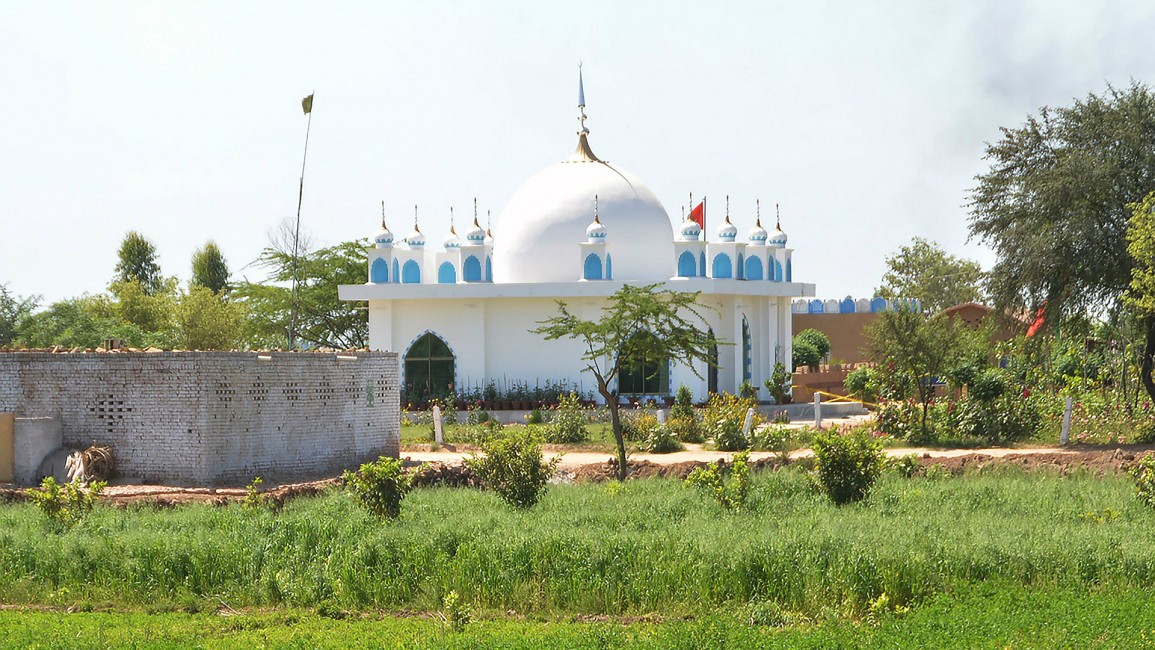 Sufi shrine Punjab