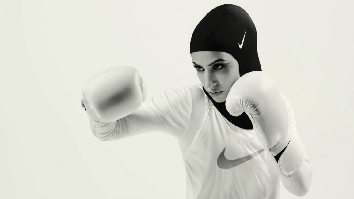 Nike pro hijab2 - crop.jpg