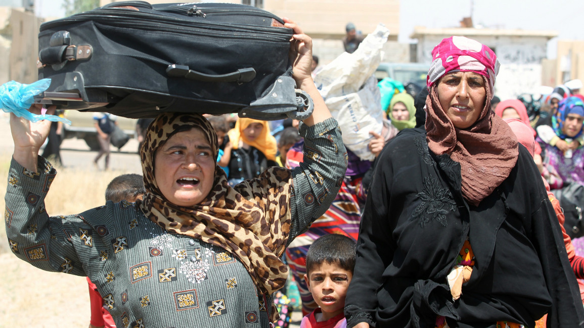 Fallujah flee  - AFP