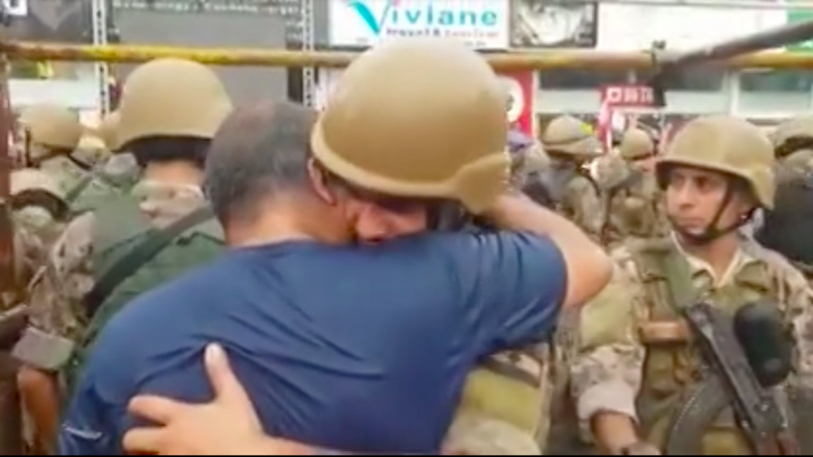 Lebanon soldier crying - YouTube