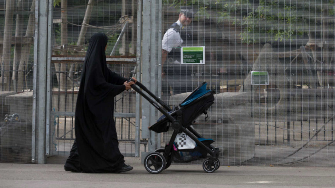 Muslim woman and police london - Getty
