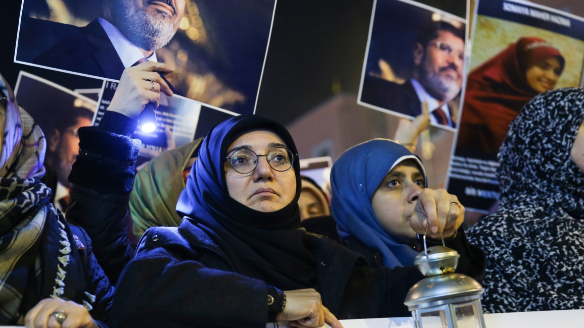 Egyptians in Istanbul protesting getty