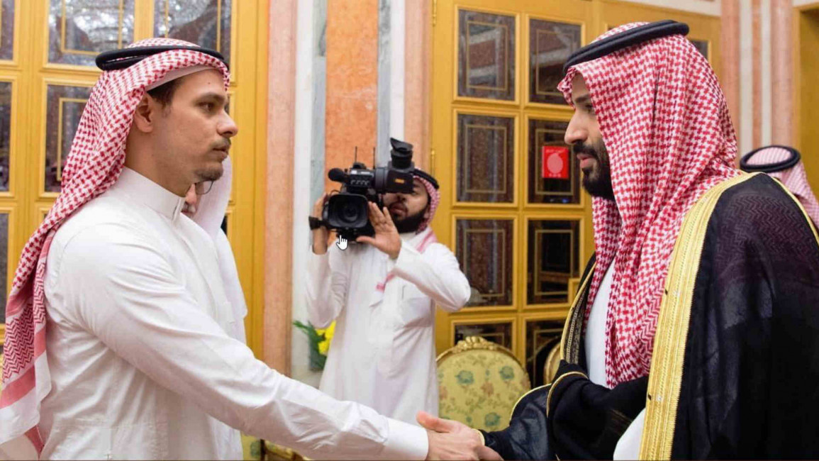 King Salman and MbS meet with Khashoggi family
