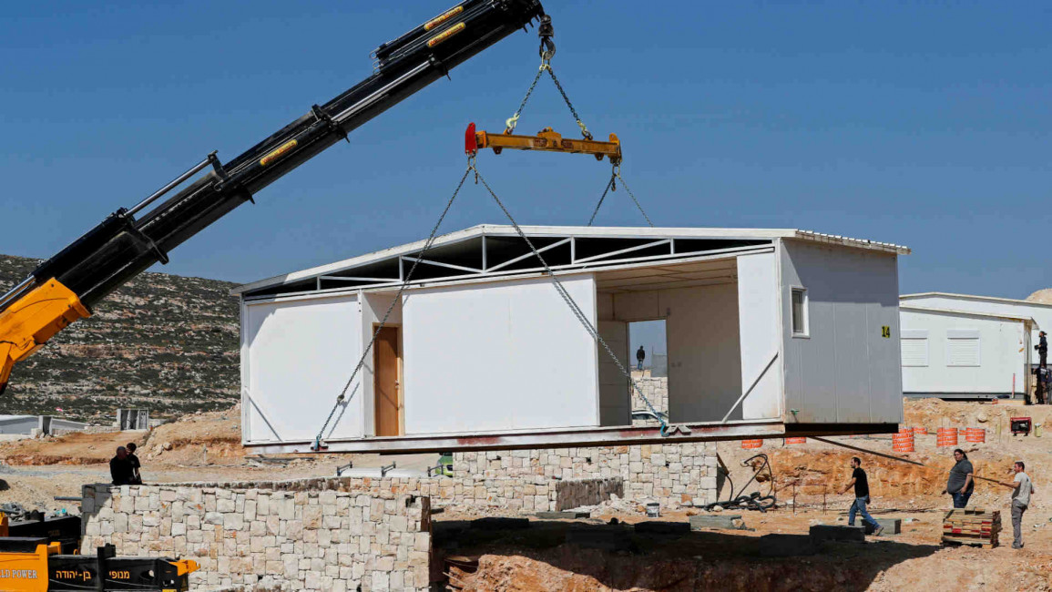 Israel installs home at new settlements in Amichai