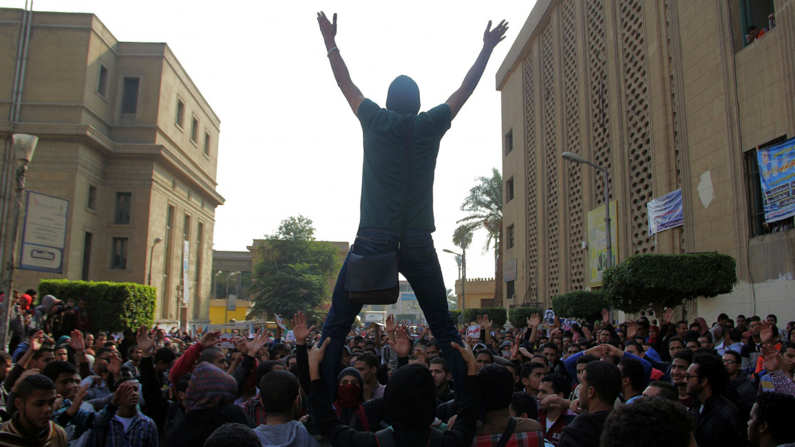 Mubarak verdict in pictures, Giza [Anadolu]