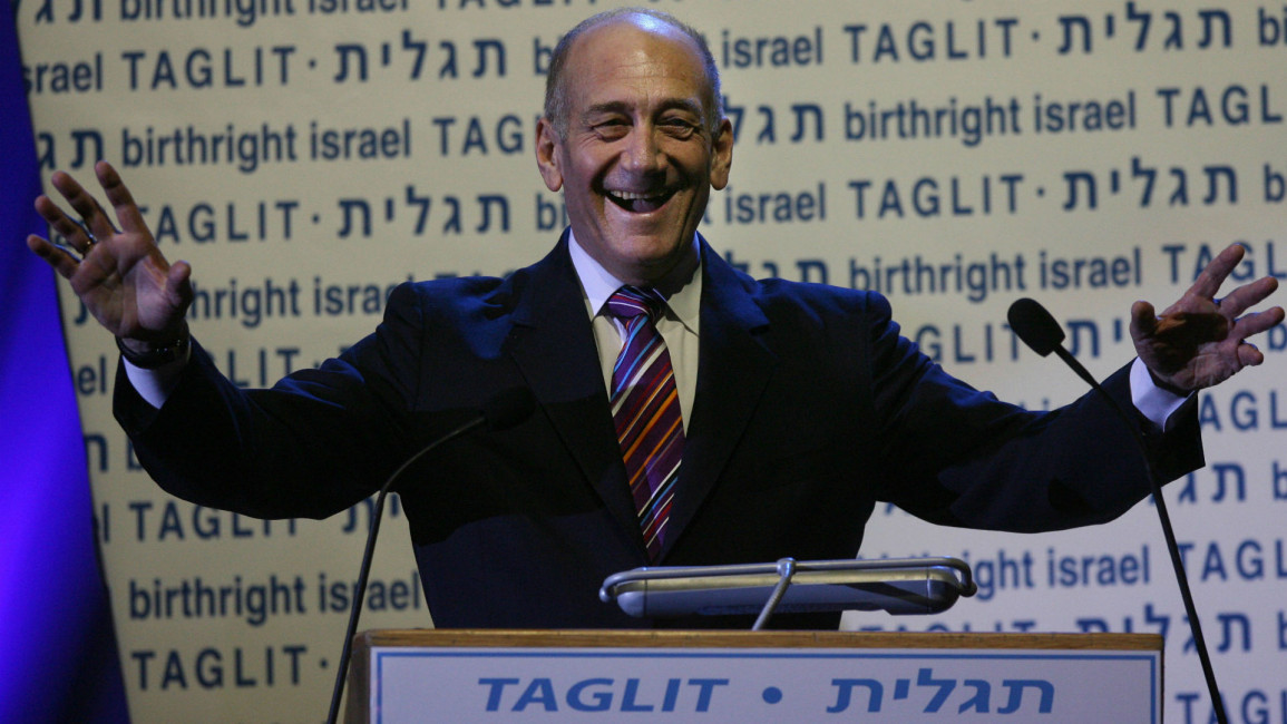 Birthright Israel Olmert AFP