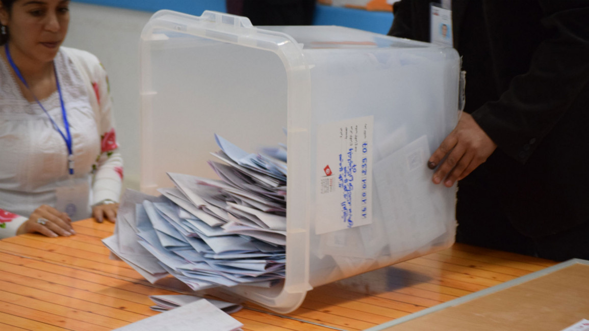 Tunisia vote count (Anadolu)