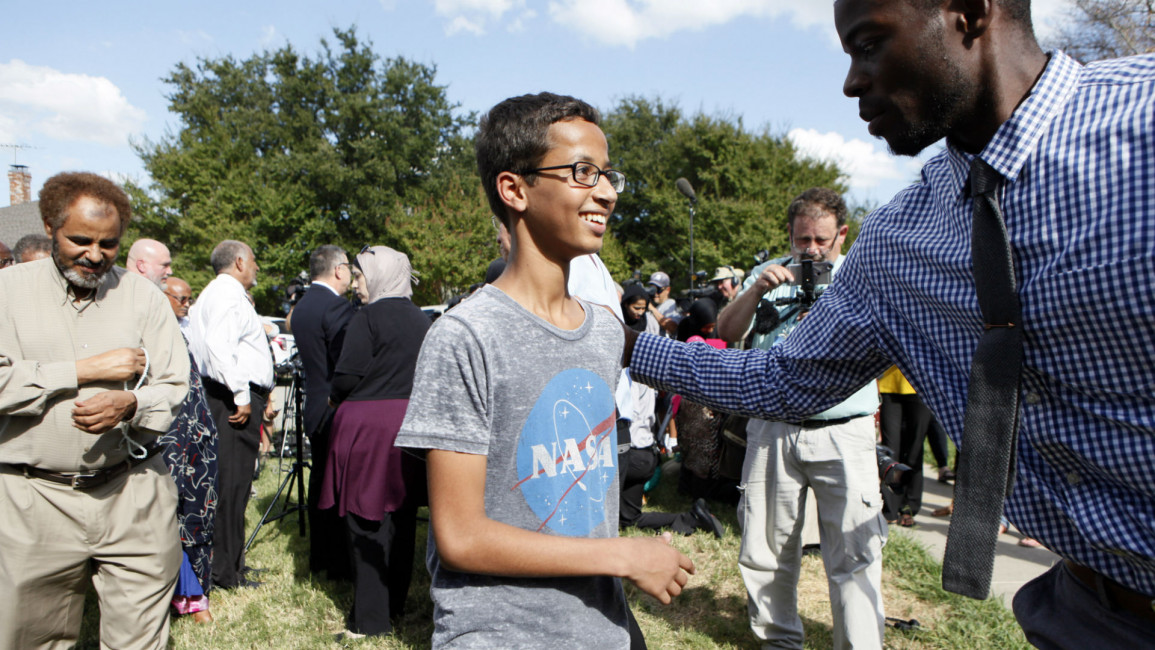 Ahmed Mohamed USA OBAMA STUDENT CLOCK TEXAS