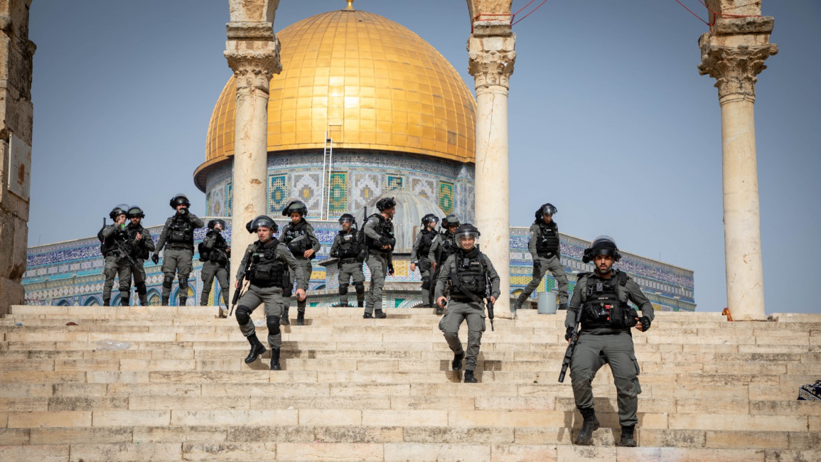 Israeli police Al-Aqsa Mosque 10 May [Anadolu/Getty]