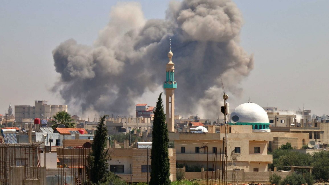 Regime airstrikes in Daraa