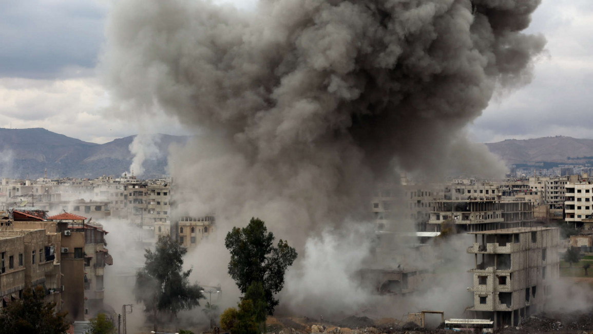 Smoke billows in Eastern Ghouta
