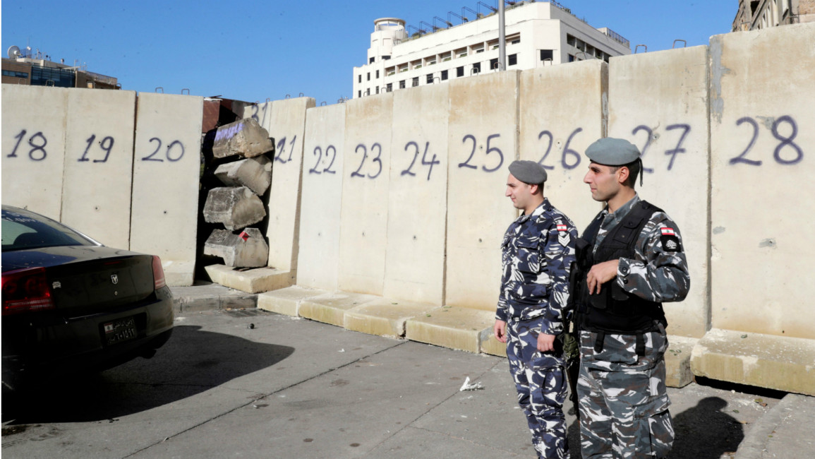 Lebanon barricades -- AFP