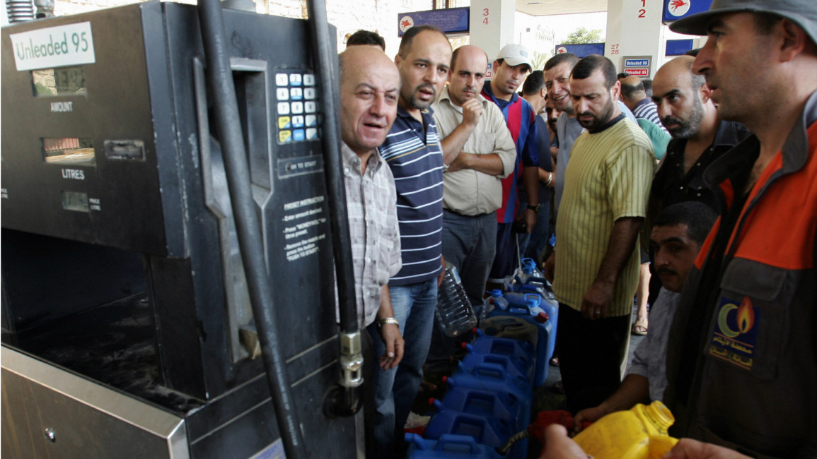 Lebanon gas stations -- AFP