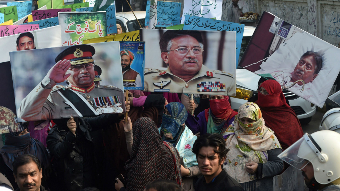 Pervez Musharraf supporters [Getty]