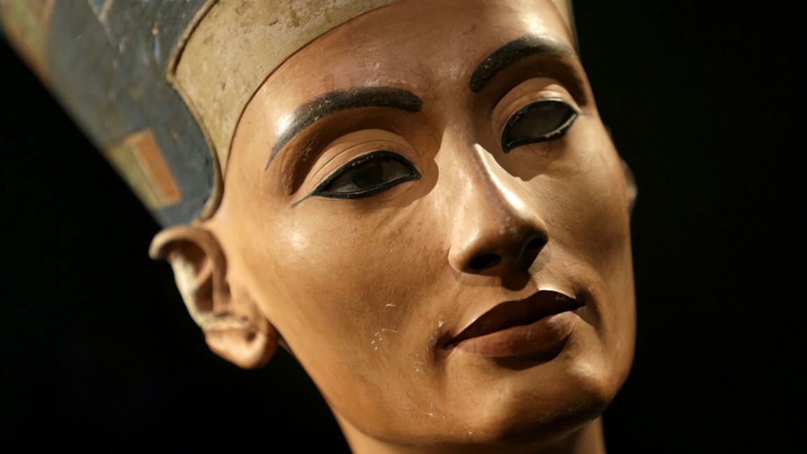 Nefertit bust Getty