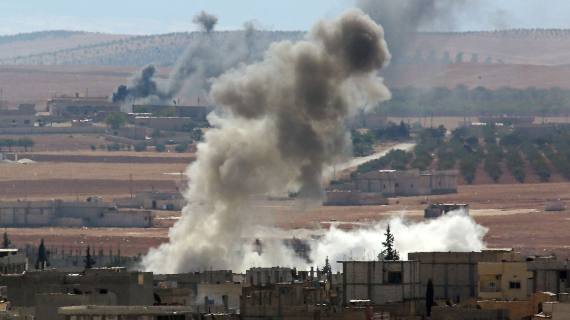 Englishsite.syria IS-Kurd clashes in Kobane
