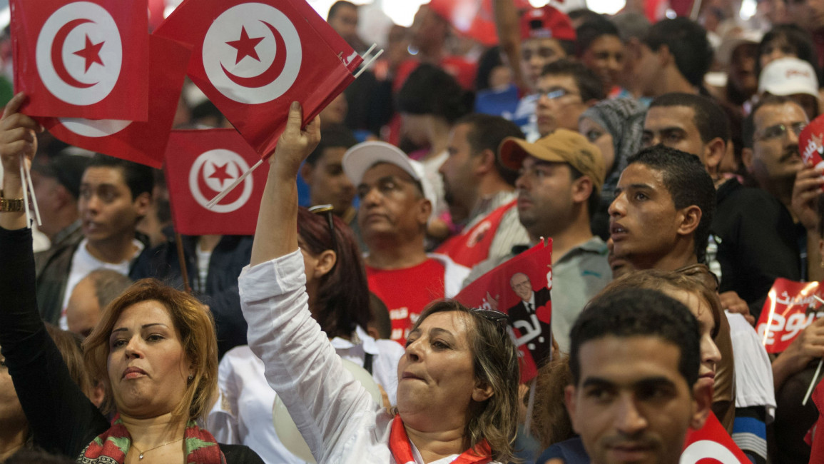Tunisia Elections Essebsi supporters Englishsite Anadolu