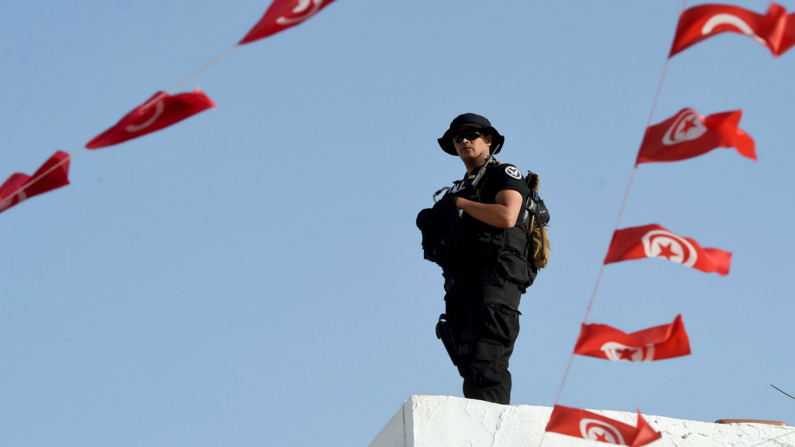 tunisia uk military training