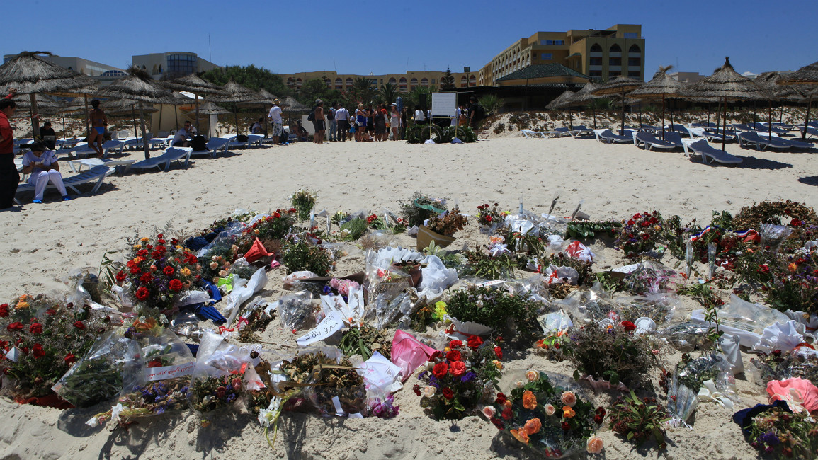 Tunisia beach tribute