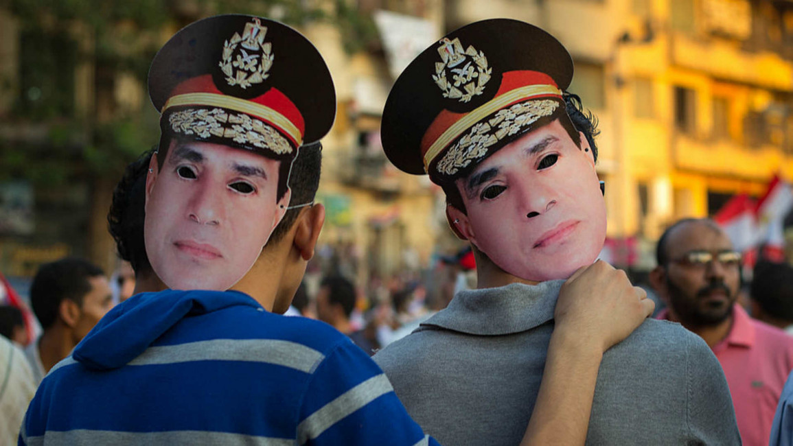Sisi masks - Egypt - Moment Editorial