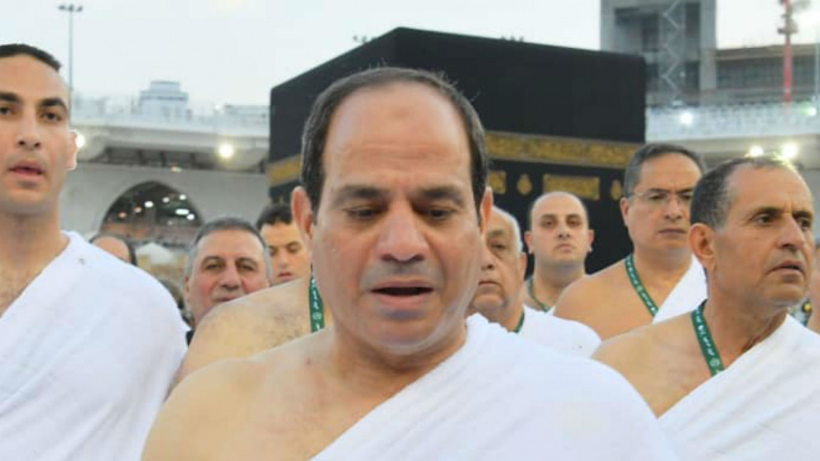 Sisi backwards - Facebook