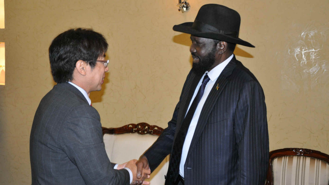 S Sudan Japan hand shaking