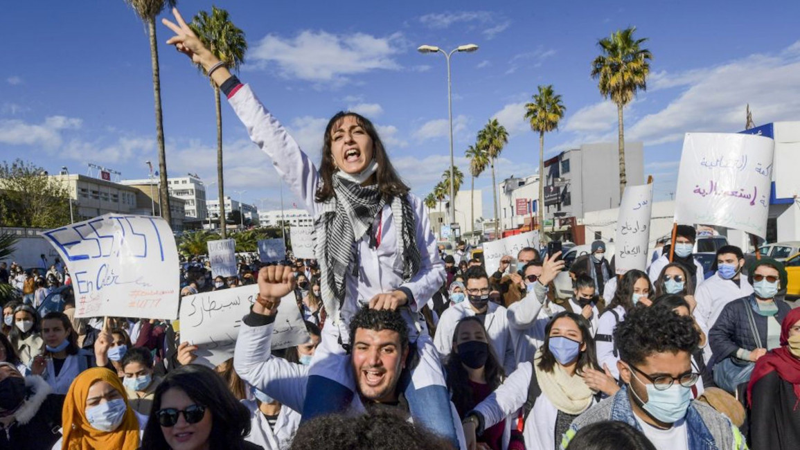 doctors protest tunisia