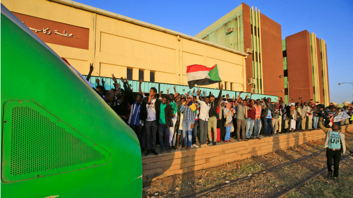 Sudan protesters -- AFP