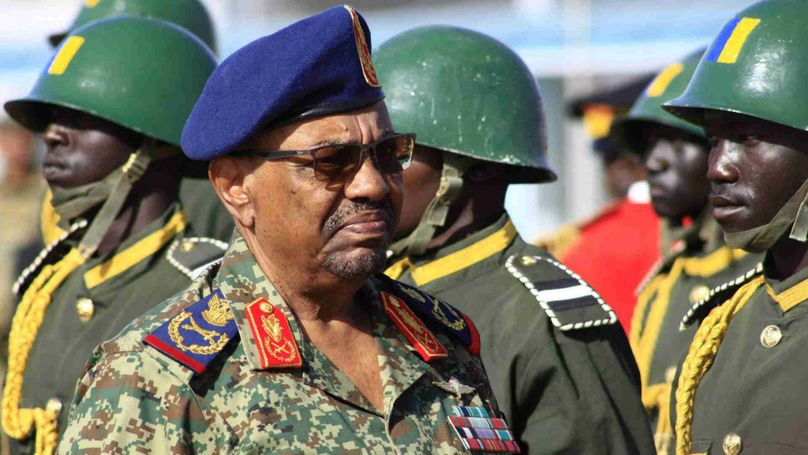 Omar al-Bashir soldiers