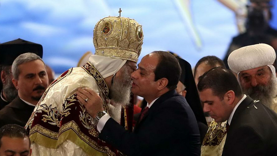 Sisi visits Coptic monastery in 2015